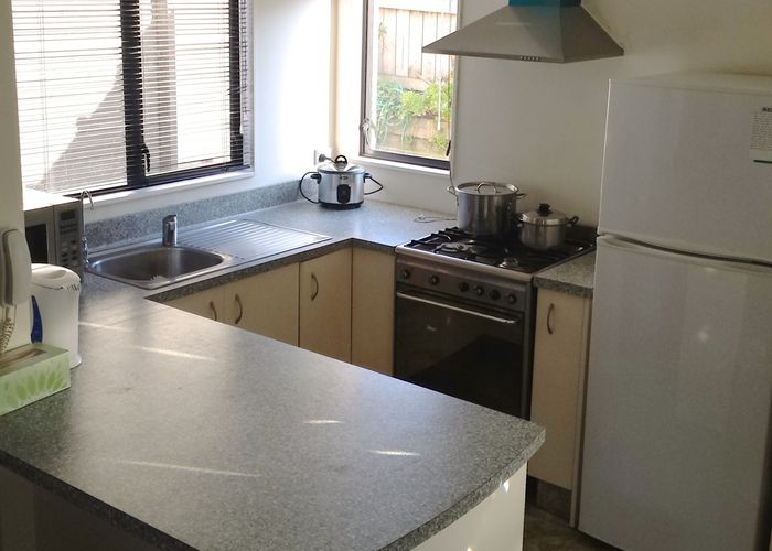  at 164 Newlands Road, Newlands, Wellington