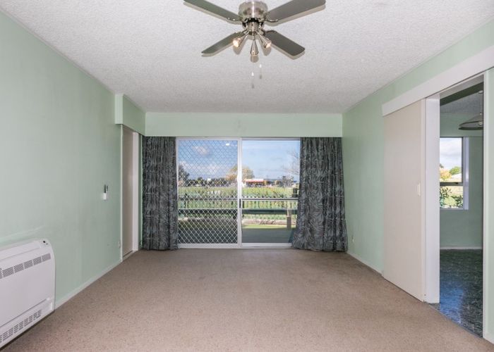  at 2/171 Taradale Road, Pirimai, Napier