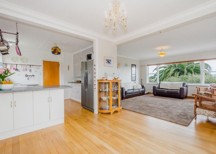  at 72 Raumati Road, Raumati Beach, Paraparaumu