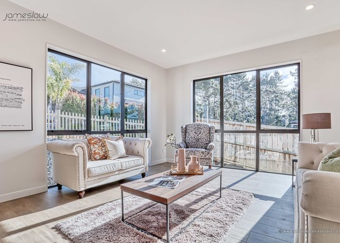  at 52 Blacks Road, Greenhithe, Auckland