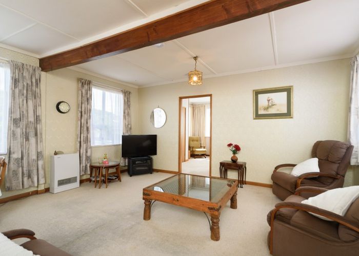  at 9 Kipling Street, Johnsonville, Wellington