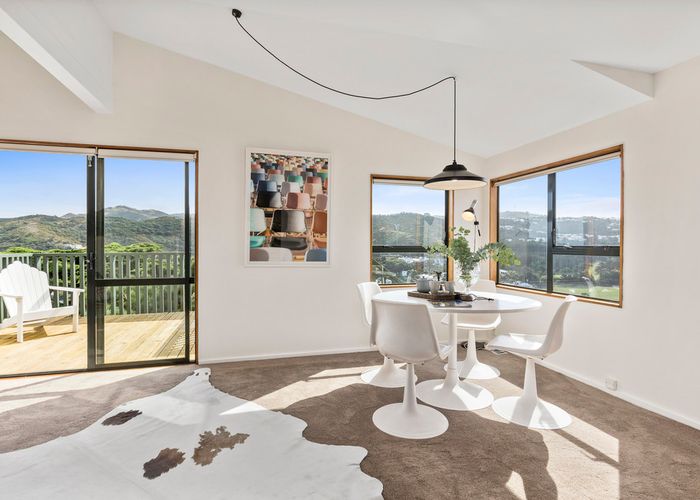  at 20 Bay Lair Grove, Island Bay, Wellington