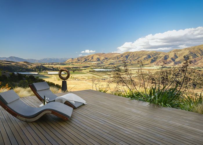  at 276 Pukekowhai Drive, Queensberry