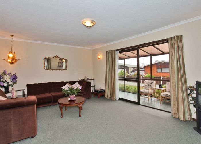  at 1/6 Vega Place, Heathcote Valley, Christchurch