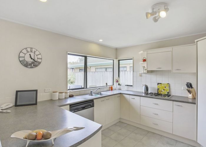 at 12 Ardkeen Place, East Tamaki, Auckland