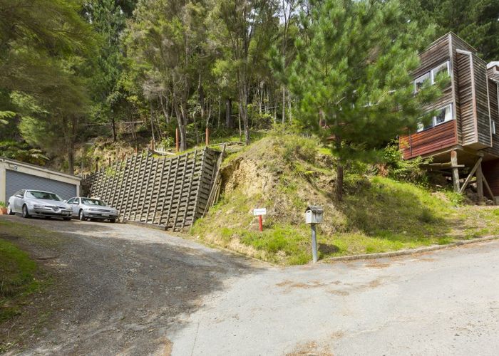  at 169 Pinehaven Road, Pinehaven, Upper Hutt