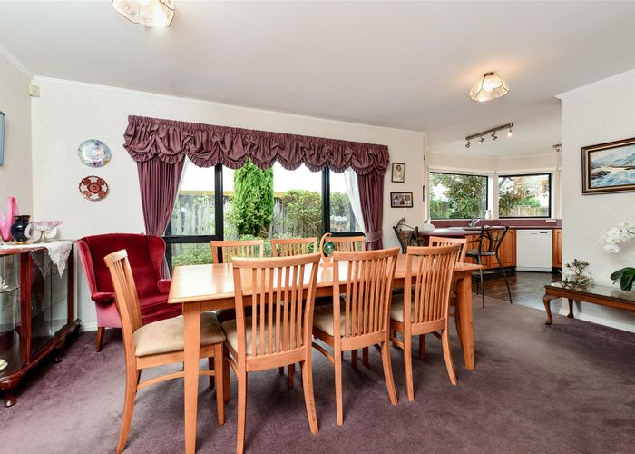  at 5 Church Road, Pukete, Hamilton
