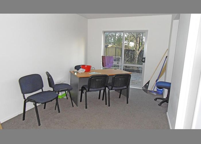  at 10/852 Mount Eden Road, Three Kings, Auckland