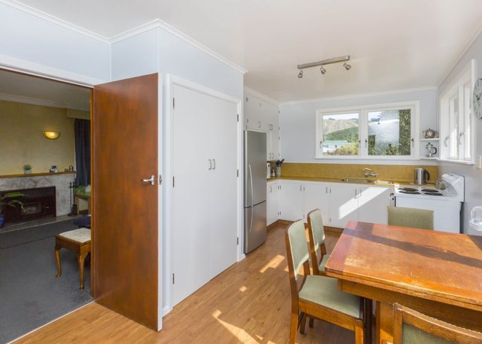  at 16 Ruru Crescent, Heretaunga, Upper Hutt