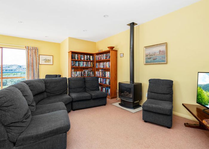  at 41 Contour Avenue, Pyes Pa, Tauranga