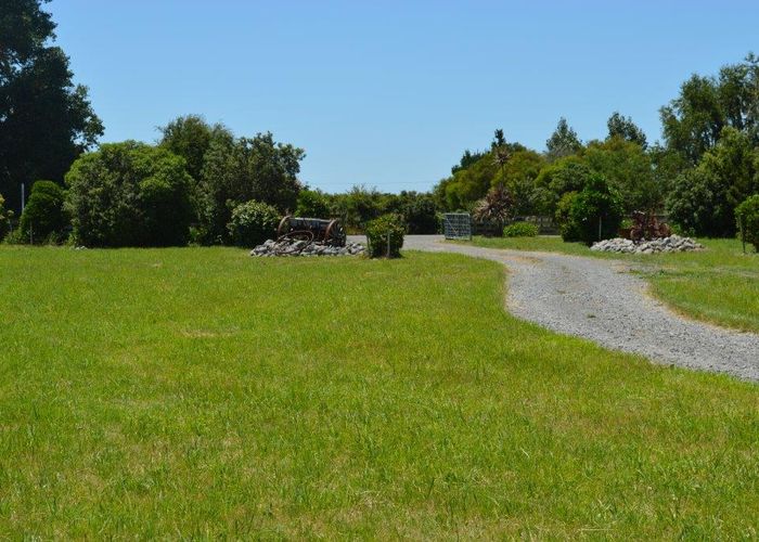  at 43 Andersons Line, Clareville, Carterton