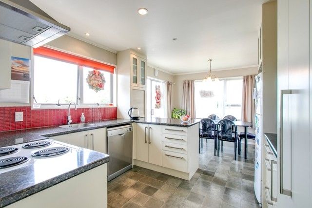  at 4 Moray Place, Tamatea, Napier