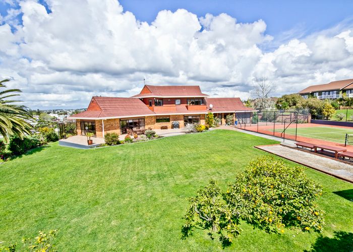 at 13 Milwaukee Place, Glendene, Auckland