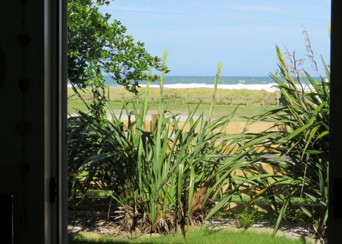  at 35 Judges Parade, Māhia