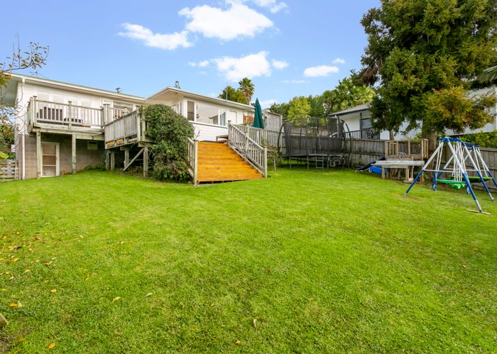  at 14 Roland Hill, Glen Eden, Auckland