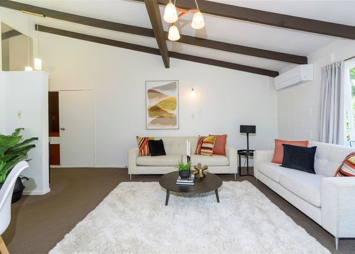  at 4/28 Wolsley Avenue, Milford, Auckland