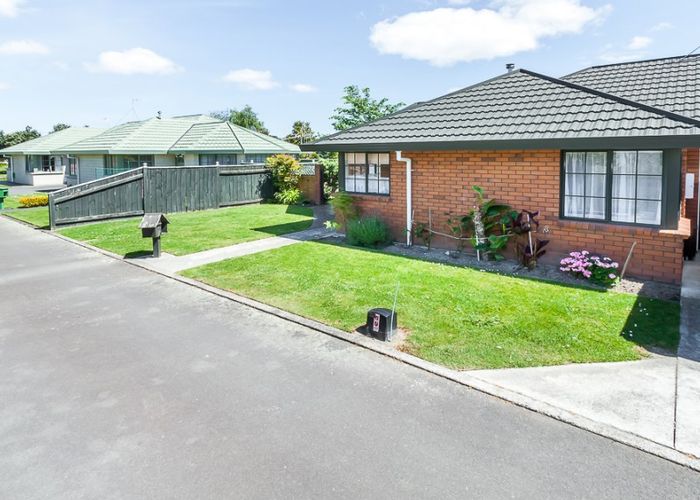  at 3 Sovereign Court, West End, Palmerston North
