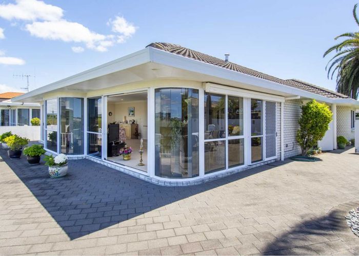  at 7 Phoenix Heights, Mount Maunganui