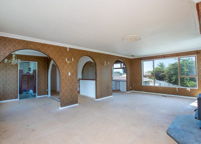  at 17 Oriwa Street, Waikanae