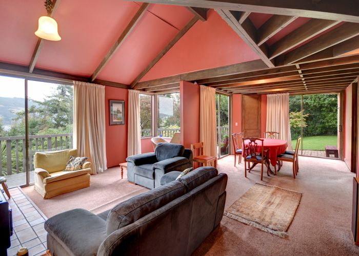  at 26 Jane Street, Macandrew Bay, Dunedin