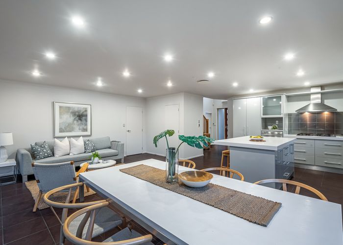  at 27 Mahoney Drive, Albany, Auckland