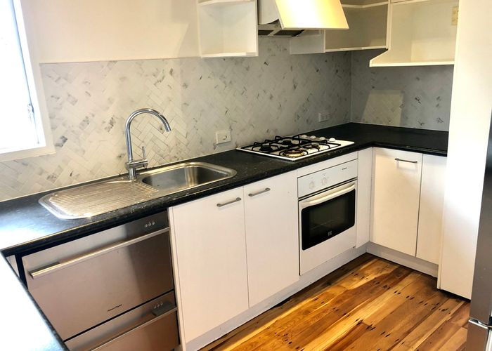  at 128 Gowing Drive, Meadowbank, Auckland