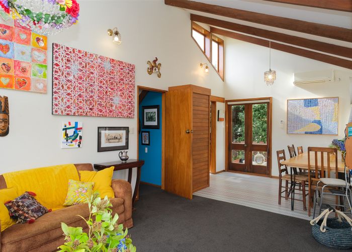 at 31 Gorman Street, Macandrew Bay, Dunedin