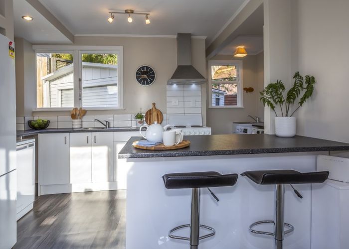  at 74 Rangituhi Crescent, Takapuwahia, Porirua