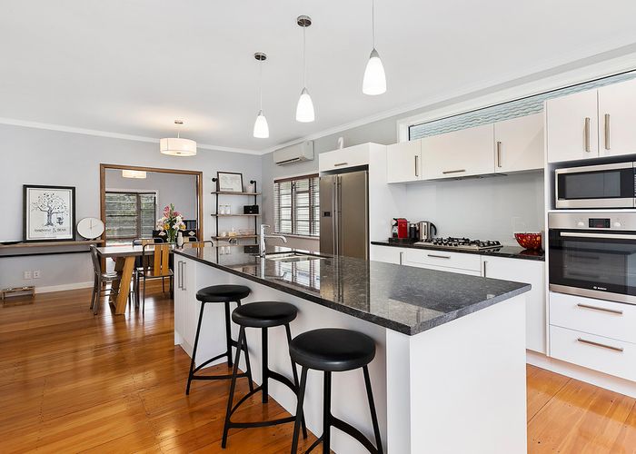 at 37 Cockayne Road, Khandallah, Wellington