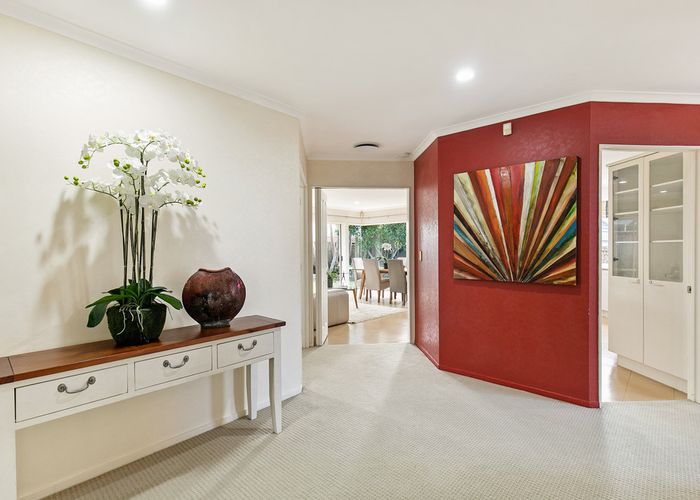  at 15 Braystones Place, Northpark, Auckland