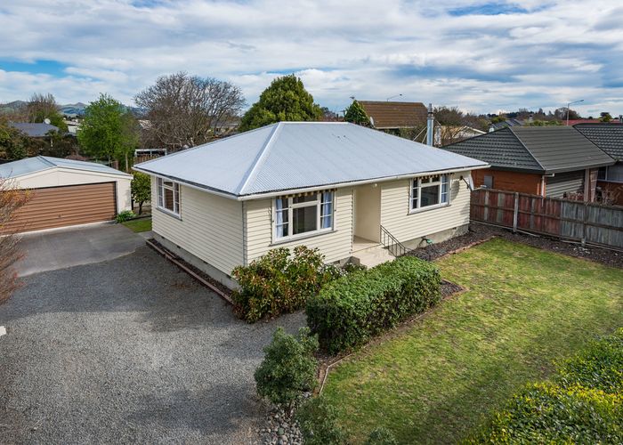  at 6 Travis Road, Burwood, Christchurch