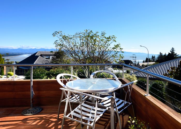  at 327 Princes Drive, Britannia Heights, Nelson