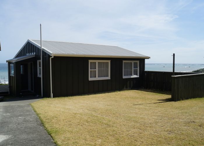  at 1 Ben Avon Grove, Cape Palliser