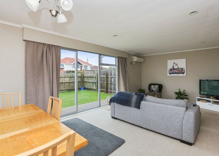  at A/10 Chilman Street, Strandon, New Plymouth