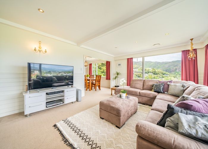  at 6 Summit Road, Fairfield, Lower Hutt