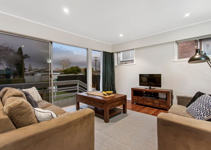  at 4 Waterlea Avenue, Mangere Bridge, Auckland
