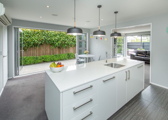  at 128 Holly Road, St Albans, Christchurch