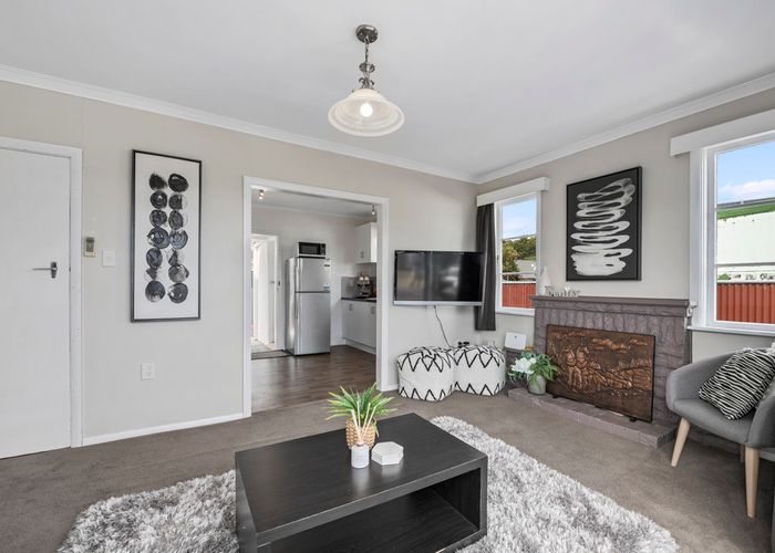  at 14 Ebdentown Street, Ebdentown, Upper Hutt