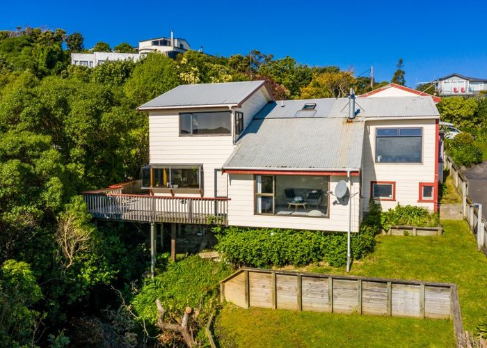  at 116 Motuhara Road, Plimmerton, Porirua