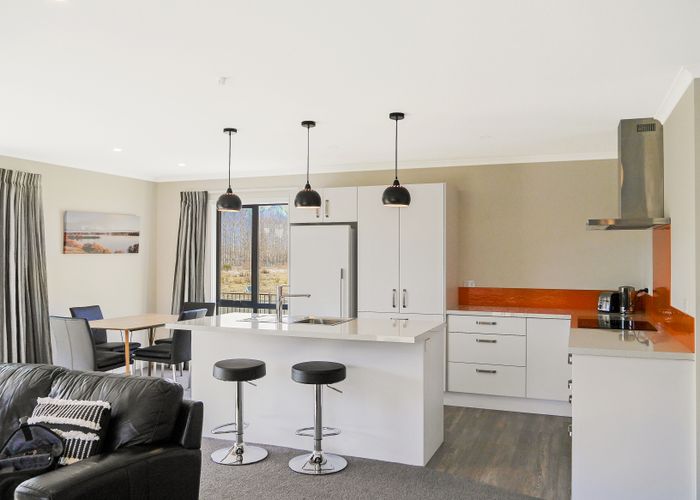  at 1 Cirrus Lane, Mount Pleasant, Christchurch