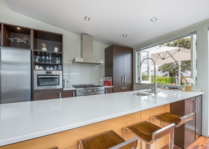  at 16 Emerson Street, Petone, Lower Hutt