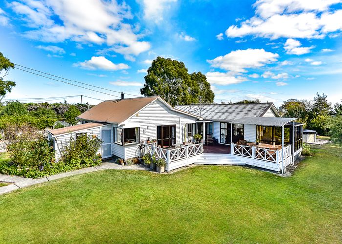  at 124 Embankment Road, Christchurch