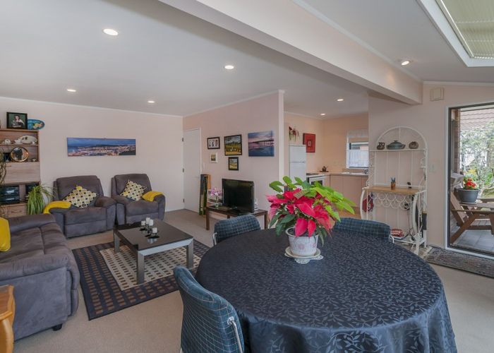 at 15/18 King Street, PETONE, LOWER HUTT