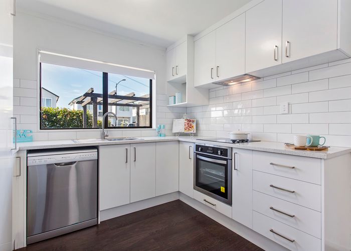  at 1/10 Airfield Road, Takanini, Auckland