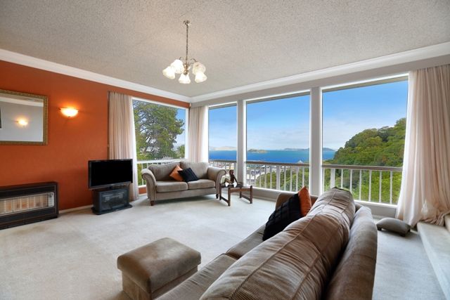  at 29 London Road, Korokoro, Lower Hutt