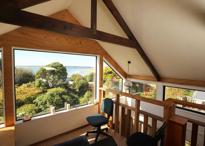  at 28 Whalers Crescent, Omaui