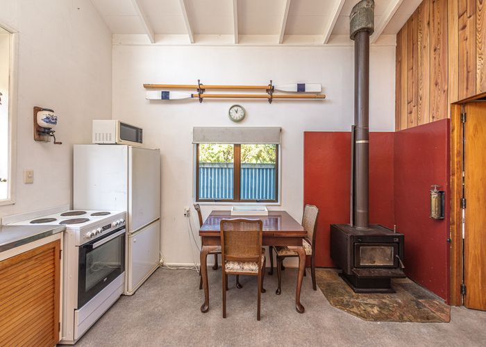  at 25 Mowhanau Drive, Kai Iwi, Whanganui