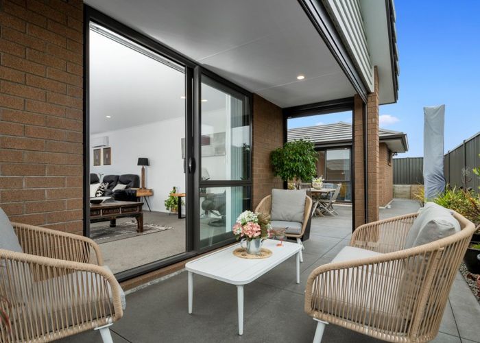  at 2 Te Ranga Memorial Drive, Pyes Pa, Tauranga