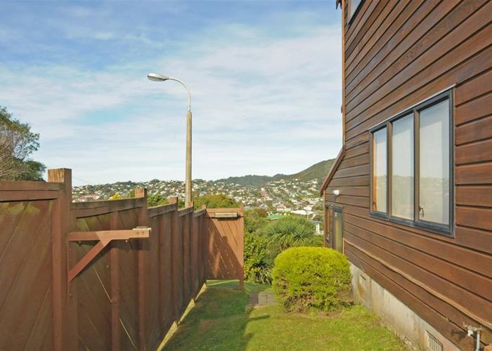  at 39A David Crescent, Karori, Wellington