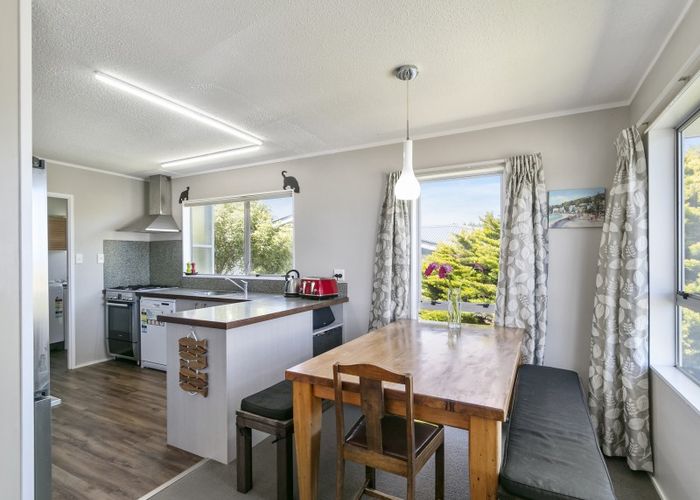  at 14 Kaitangata Crescent, Kelson, Lower Hutt